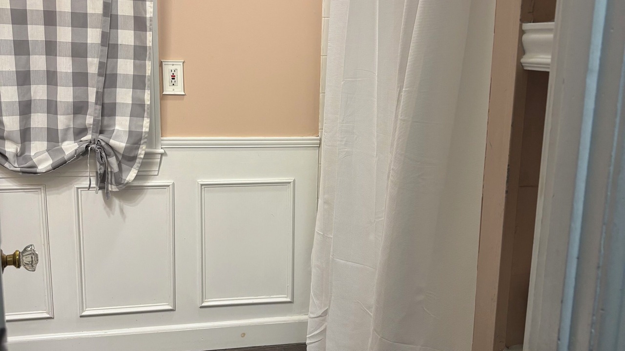 Photo of Bathroom in Warwick