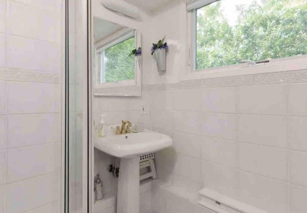 Photo of Bathroom in Bay Point