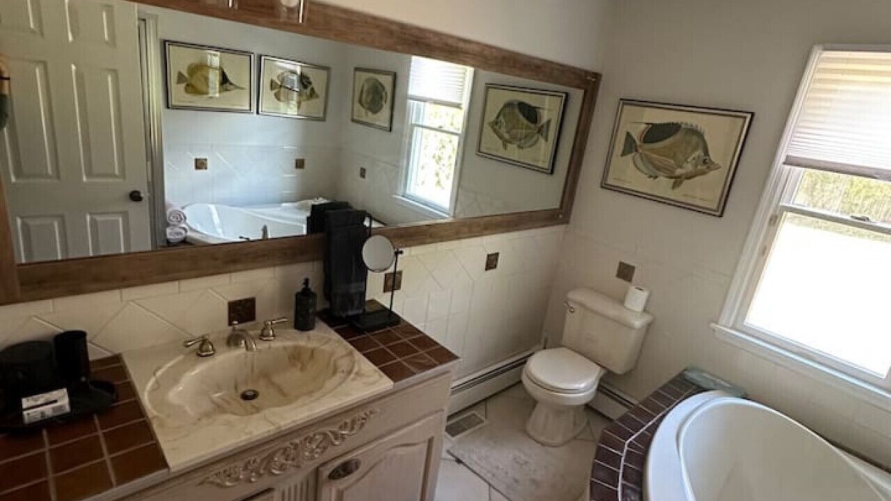 Photo of Bathroom in Stony Brook
