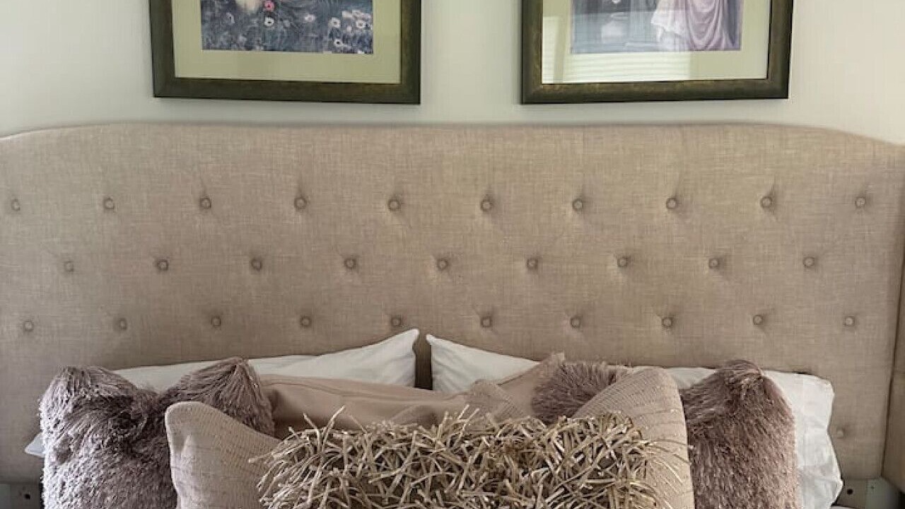 Photo of Bedroom in Stony Brook