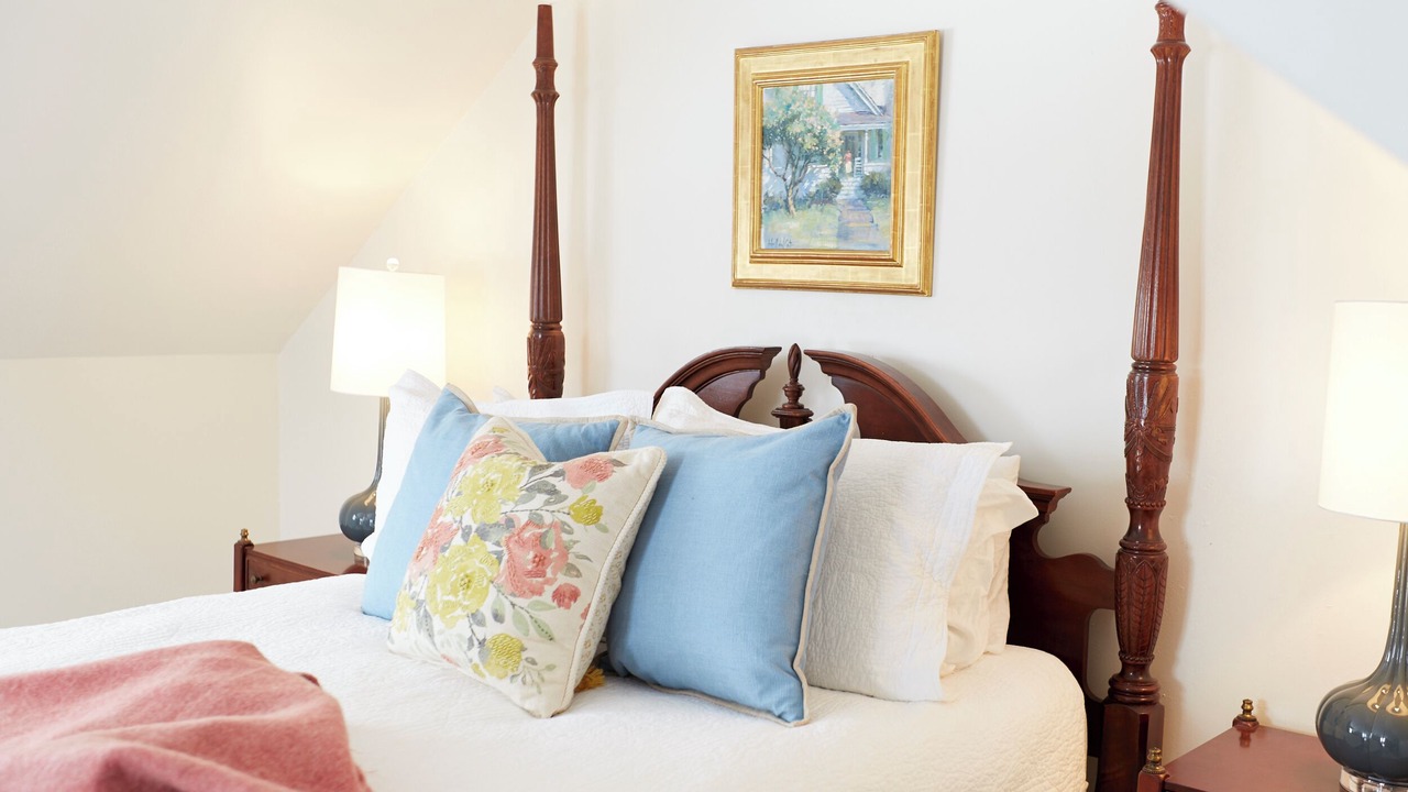 Photo of Bedroom in Chocorua