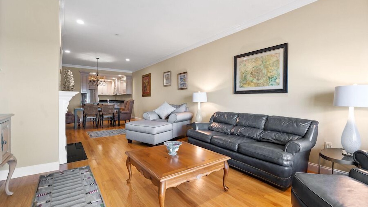Photo of Livingroom in Falmouth Heights