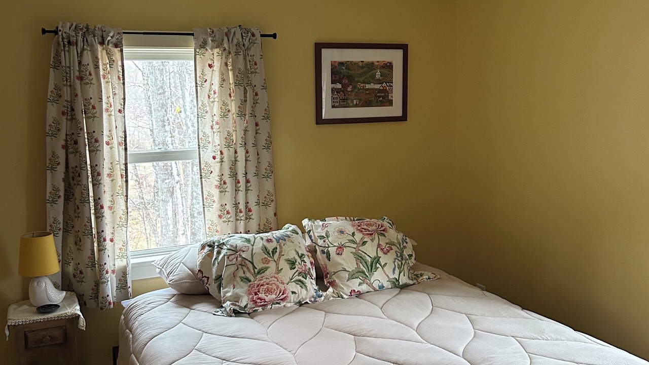 Photo of Bedroom in Cummington