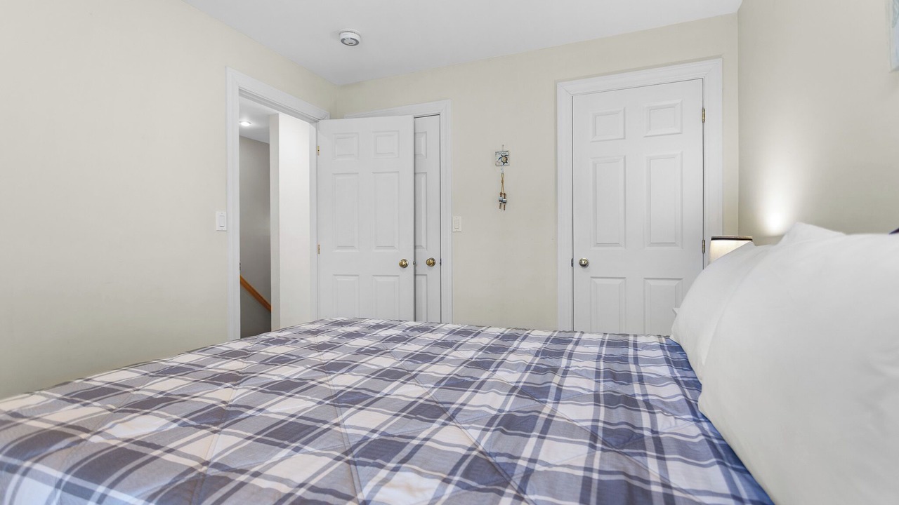 Photo of Bedroom in Salsbury Cove