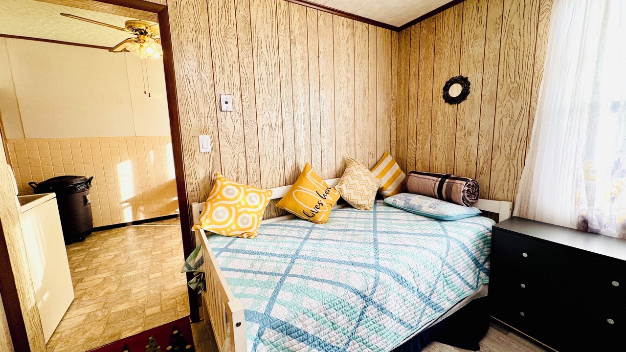 Photo of Bedroom in Niagara Falls