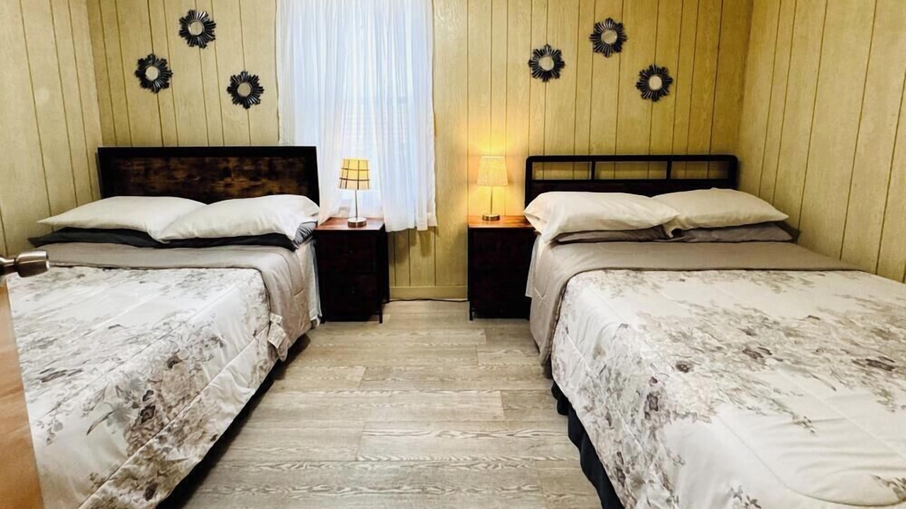 Photo of Bedroom in Niagara Falls