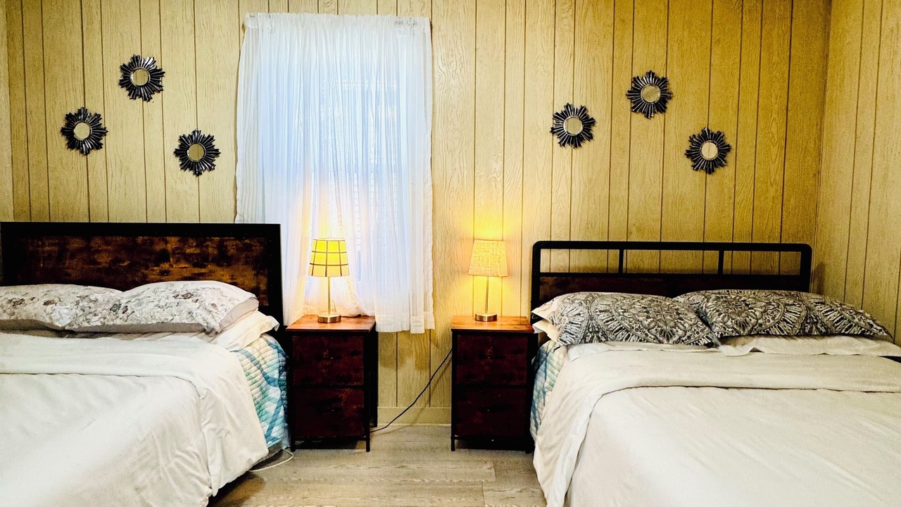 Photo of Bedroom in Niagara Falls