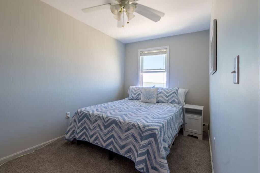 Photo of Bedroom in Seabrook