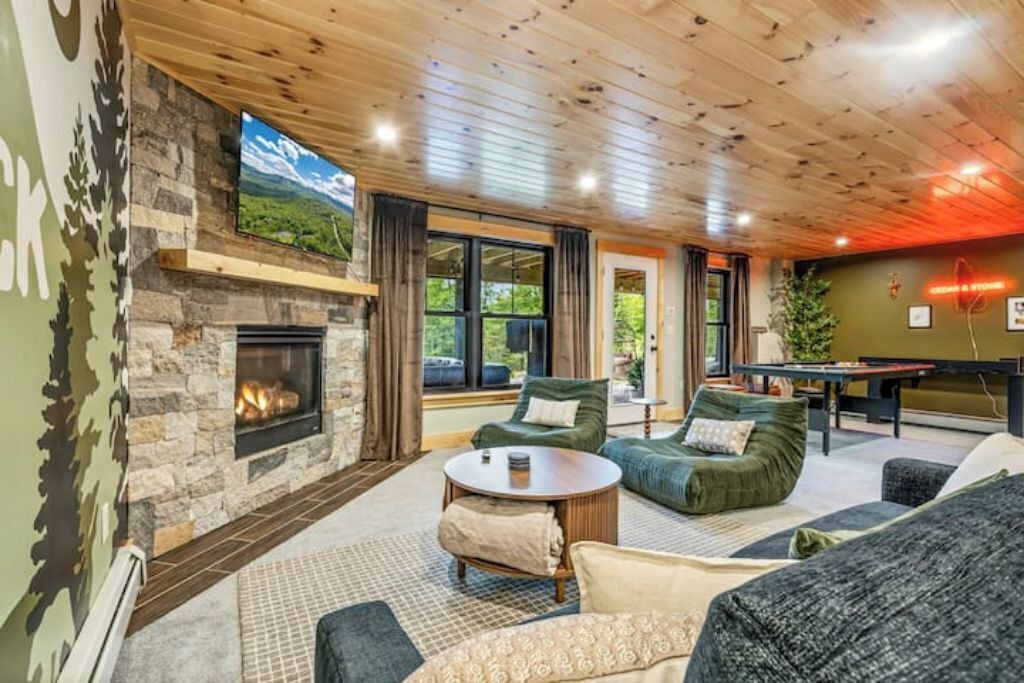 Photo of Livingroom in Bryant Pond
