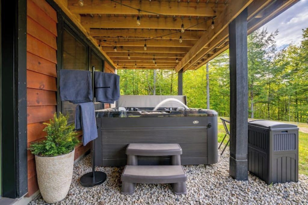 Photo of Patio Balcony in Bryant Pond