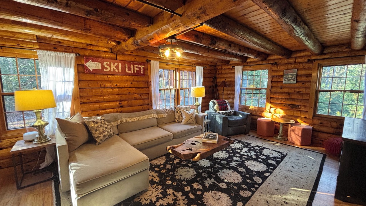 Photo of Livingroom in Stratton Mountain