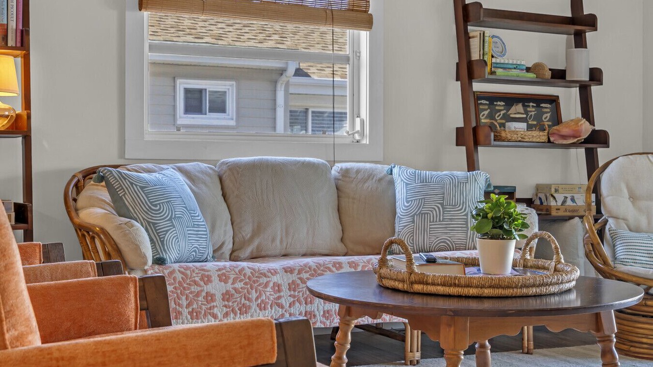Photo of Livingroom in Dover Beaches North