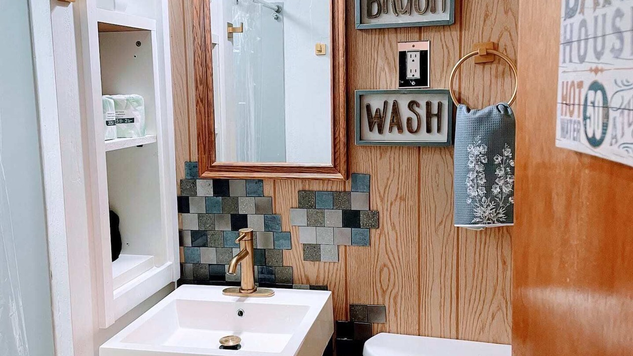 Photo of Bathroom in Bethpage
