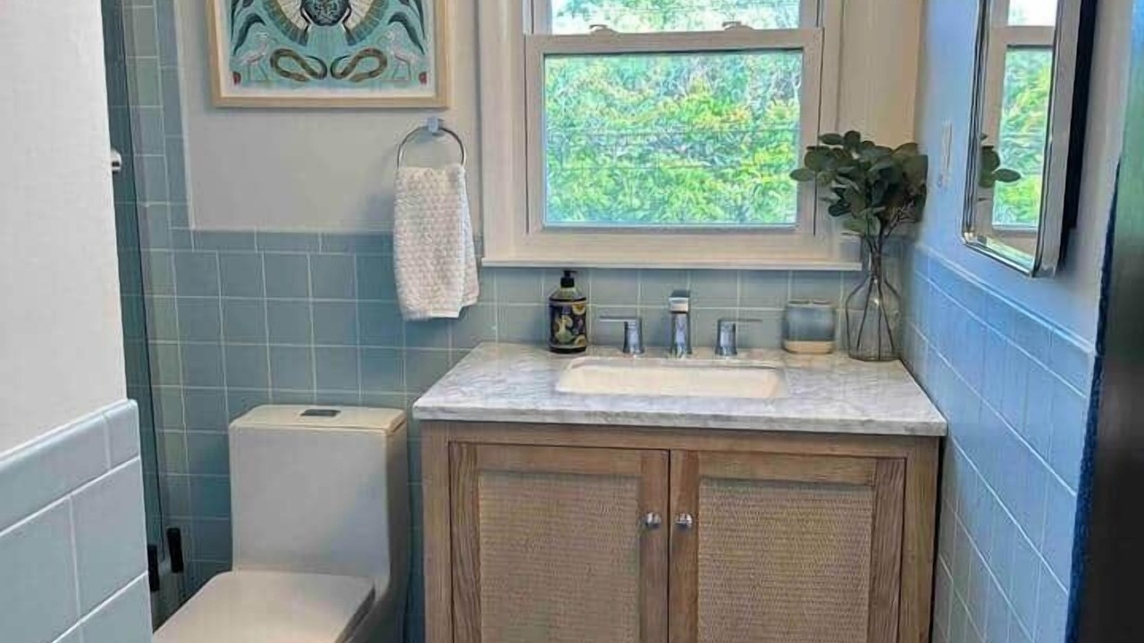 Photo of Bathroom in Greenport West