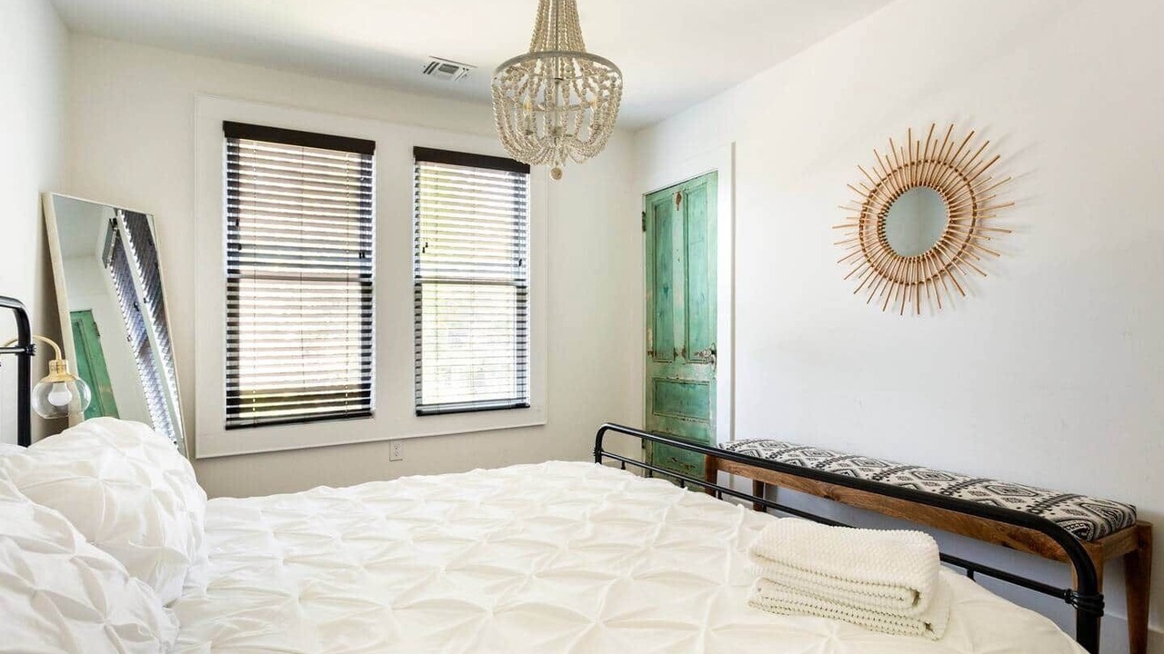 Photo of Bedroom in Greenport West