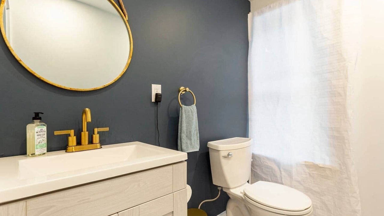 Photo of Bathroom in Greenport West