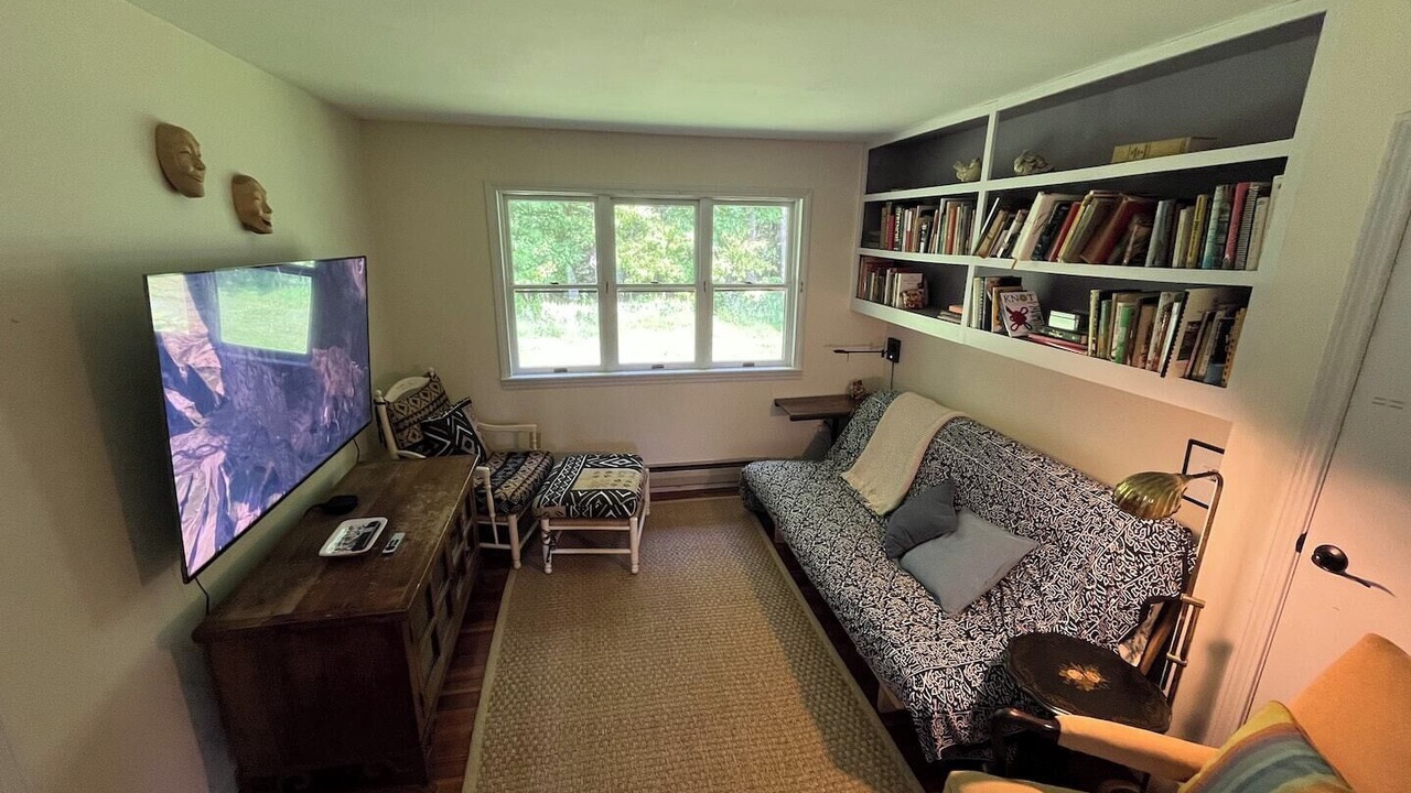 Photo of Livingroom in Greensboro