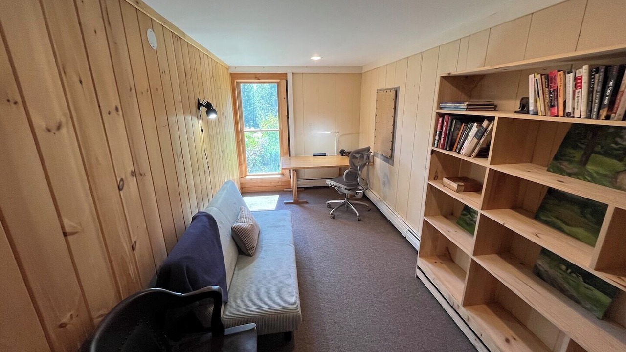 Photo of Livingroom in Greensboro