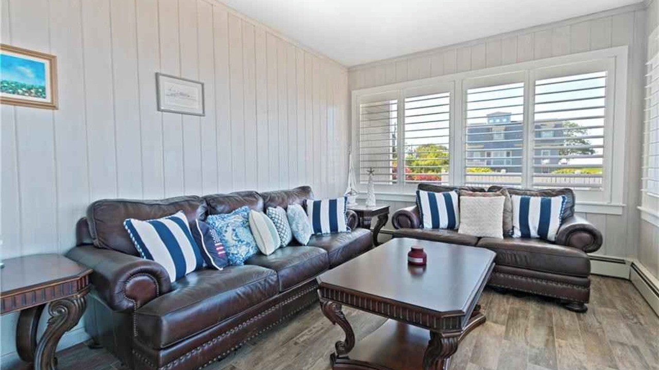 Photo of Livingroom in Pawcatuck