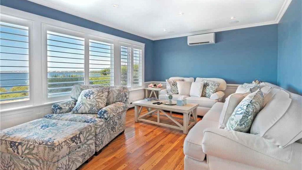 Photo of Livingroom in Pawcatuck