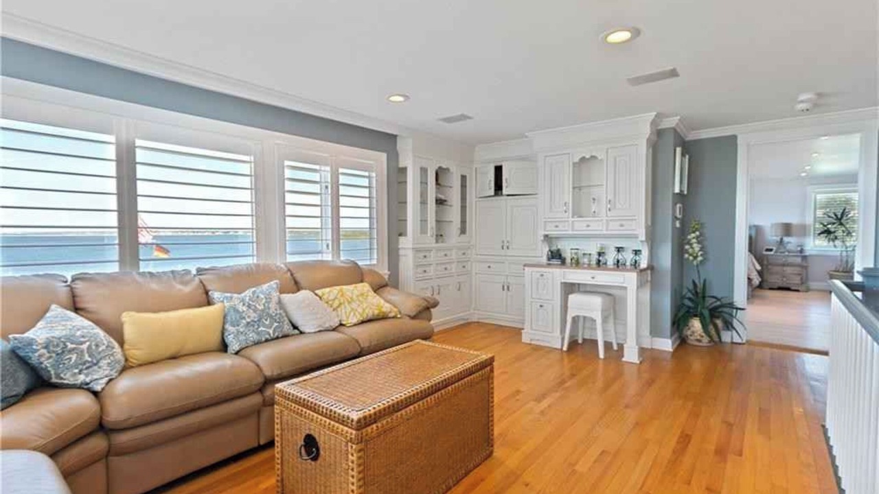 Photo of Livingroom in Pawcatuck