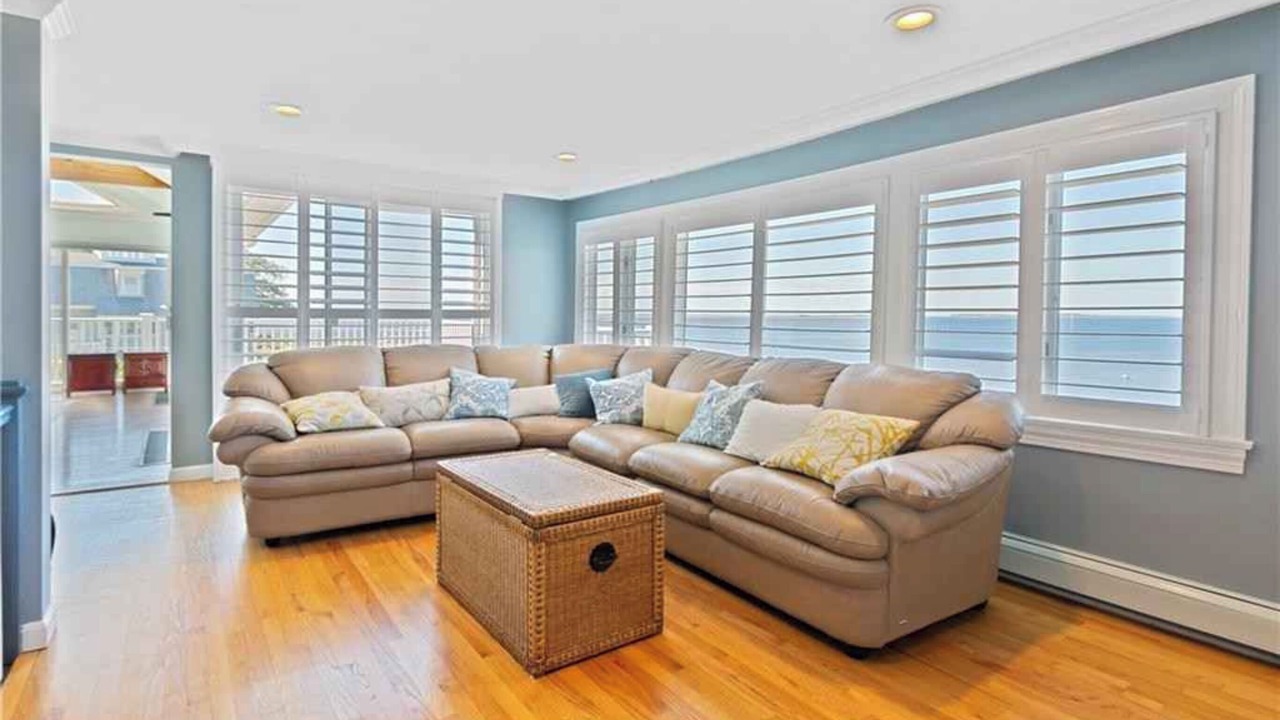 Photo of Livingroom in Pawcatuck