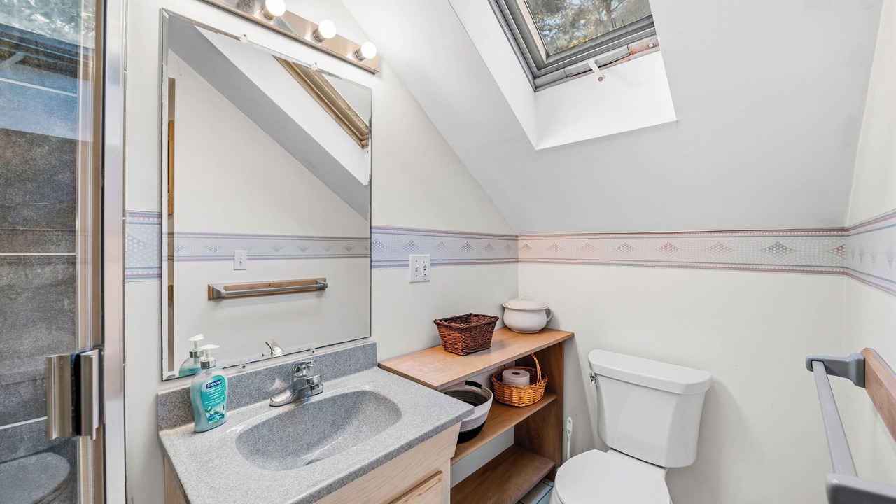 Photo of Bathroom in Naples