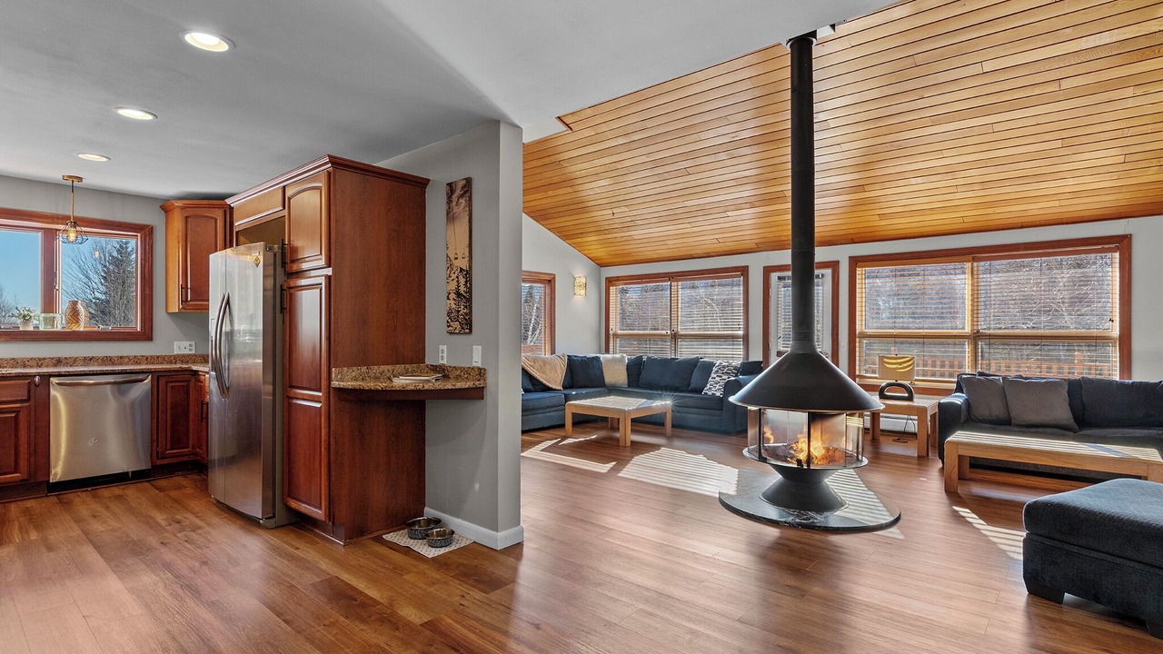 Photo of Livingroom in West Dover