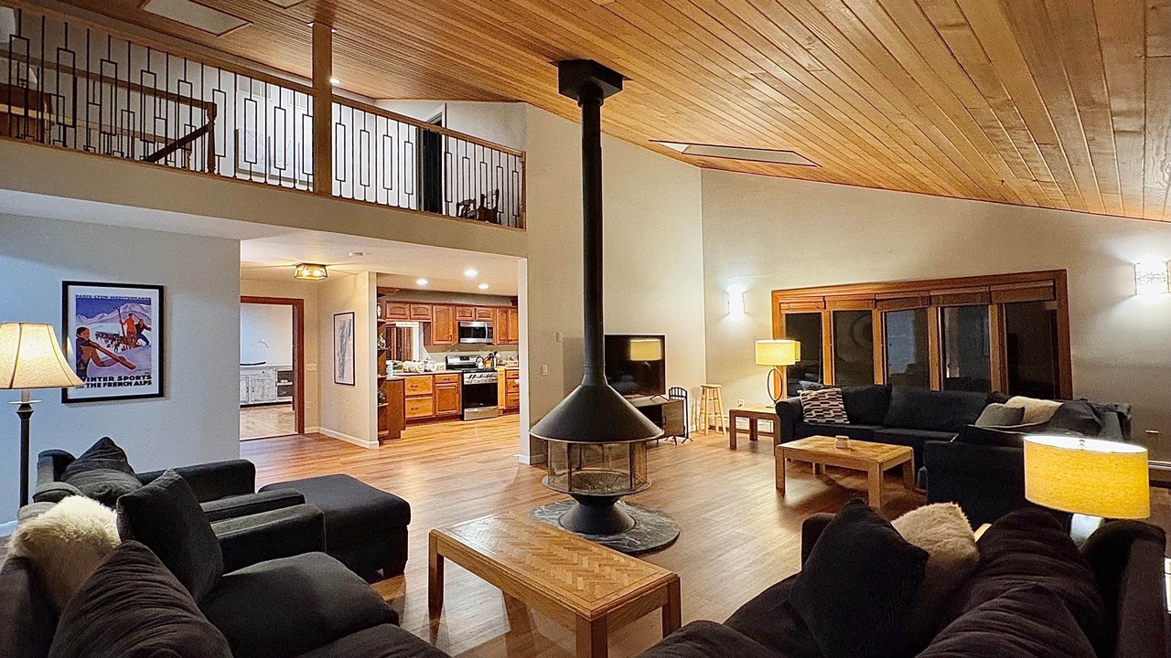 Photo of Livingroom in West Dover