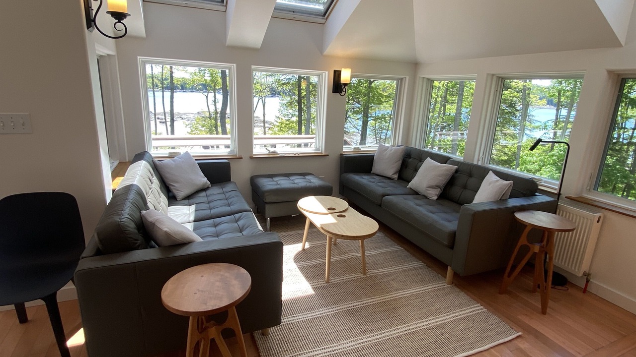 Photo of Livingroom in Deer Isle