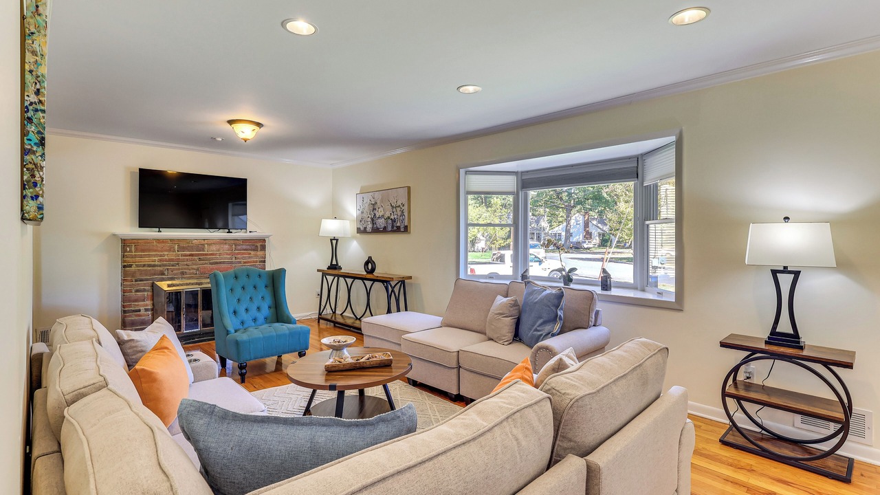 Photo of Livingroom in Fanwood
