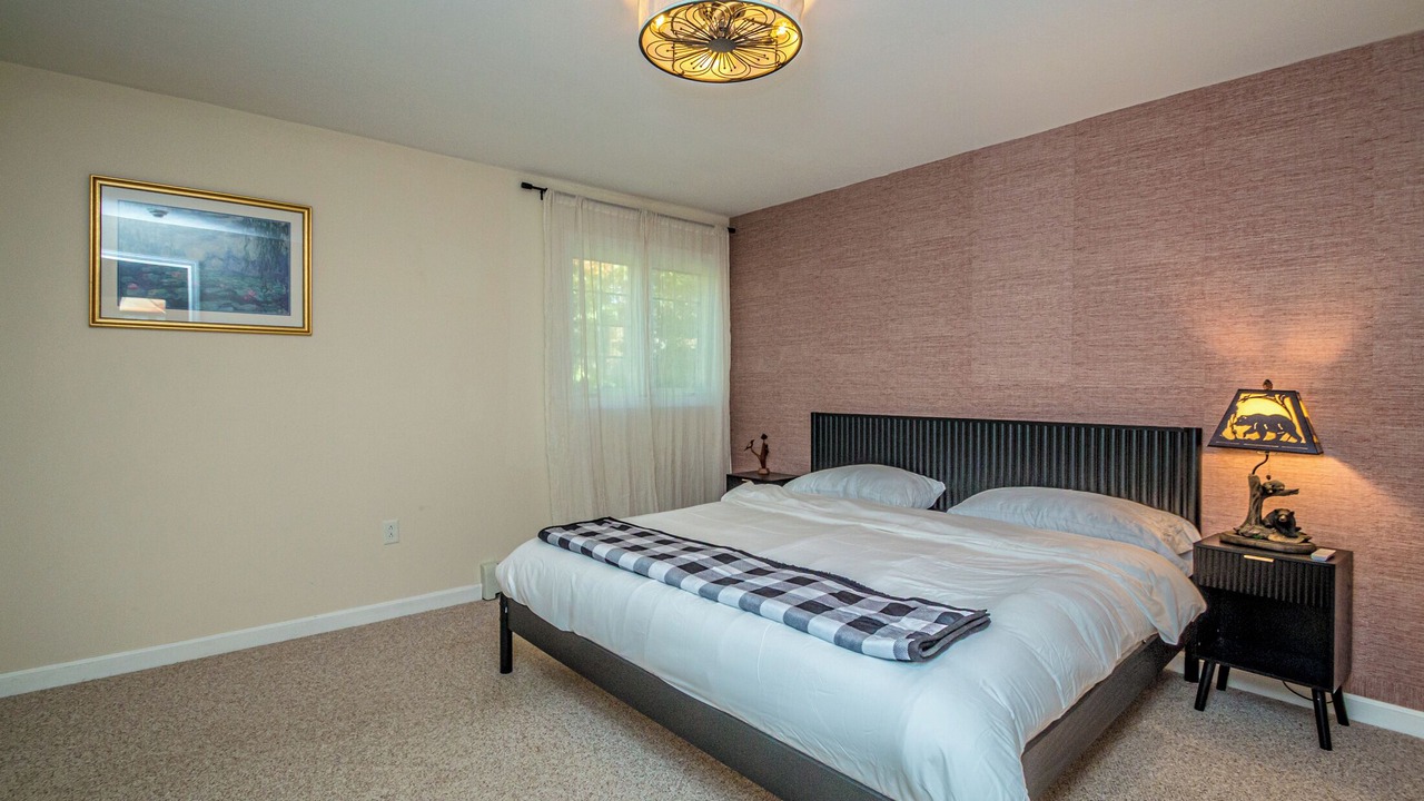 Photo of Bedroom in Birch Hill