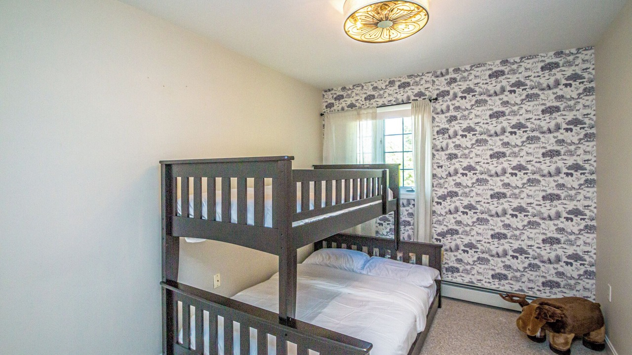 Photo of Bedroom in Birch Hill