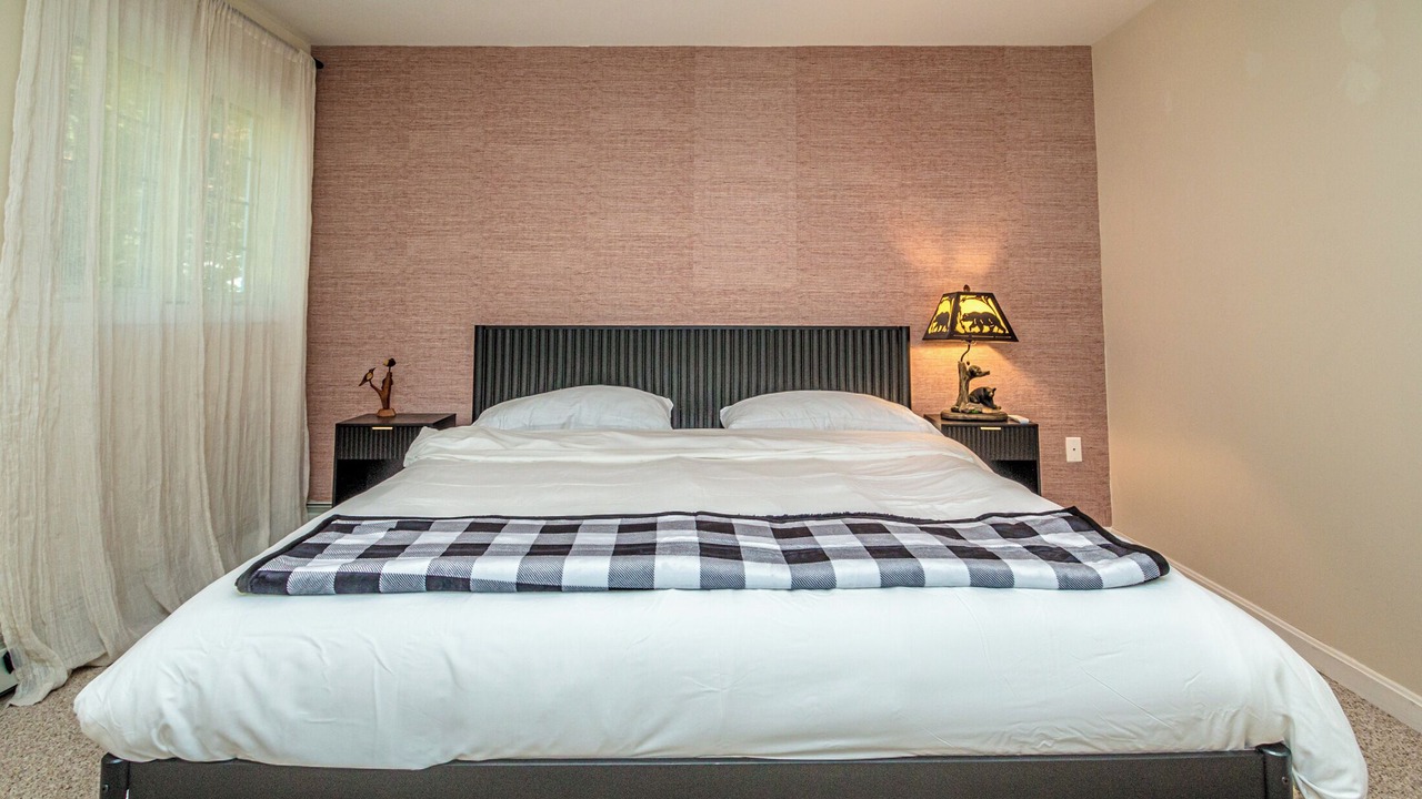 Photo of Bedroom in Birch Hill