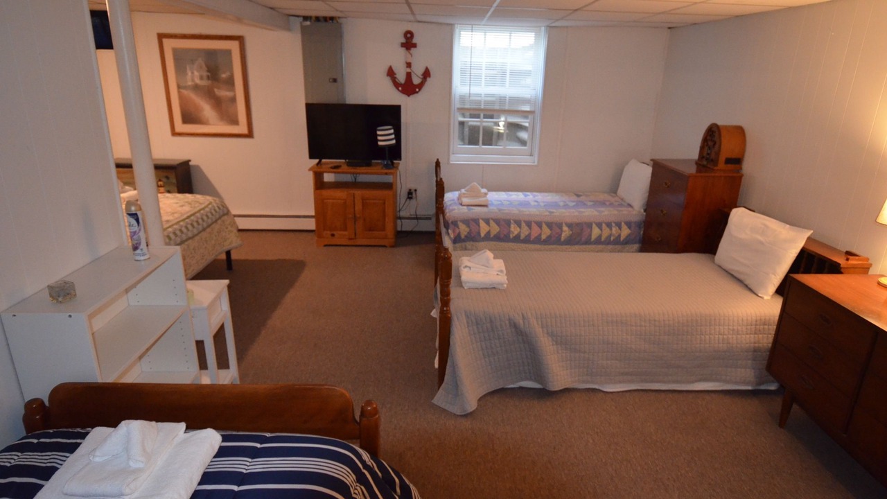 Photo of Bedroom in Falmouth Heights