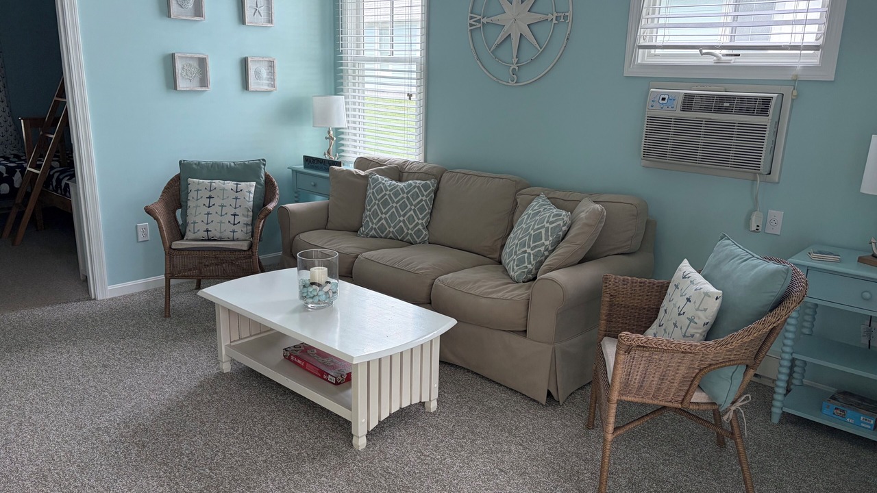 Photo of Livingroom in Summer Village