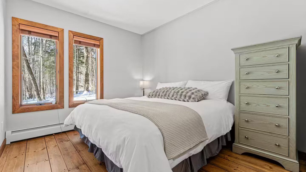 Photo of Bedroom in Plymouth