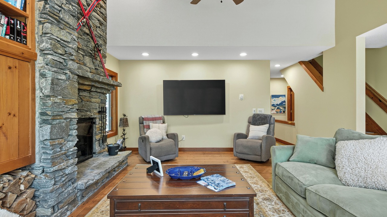 Photo of Livingroom in Plymouth