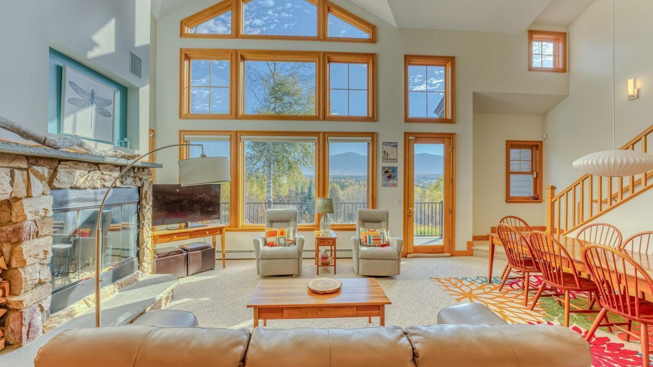 Photo of Livingroom in Carroll
