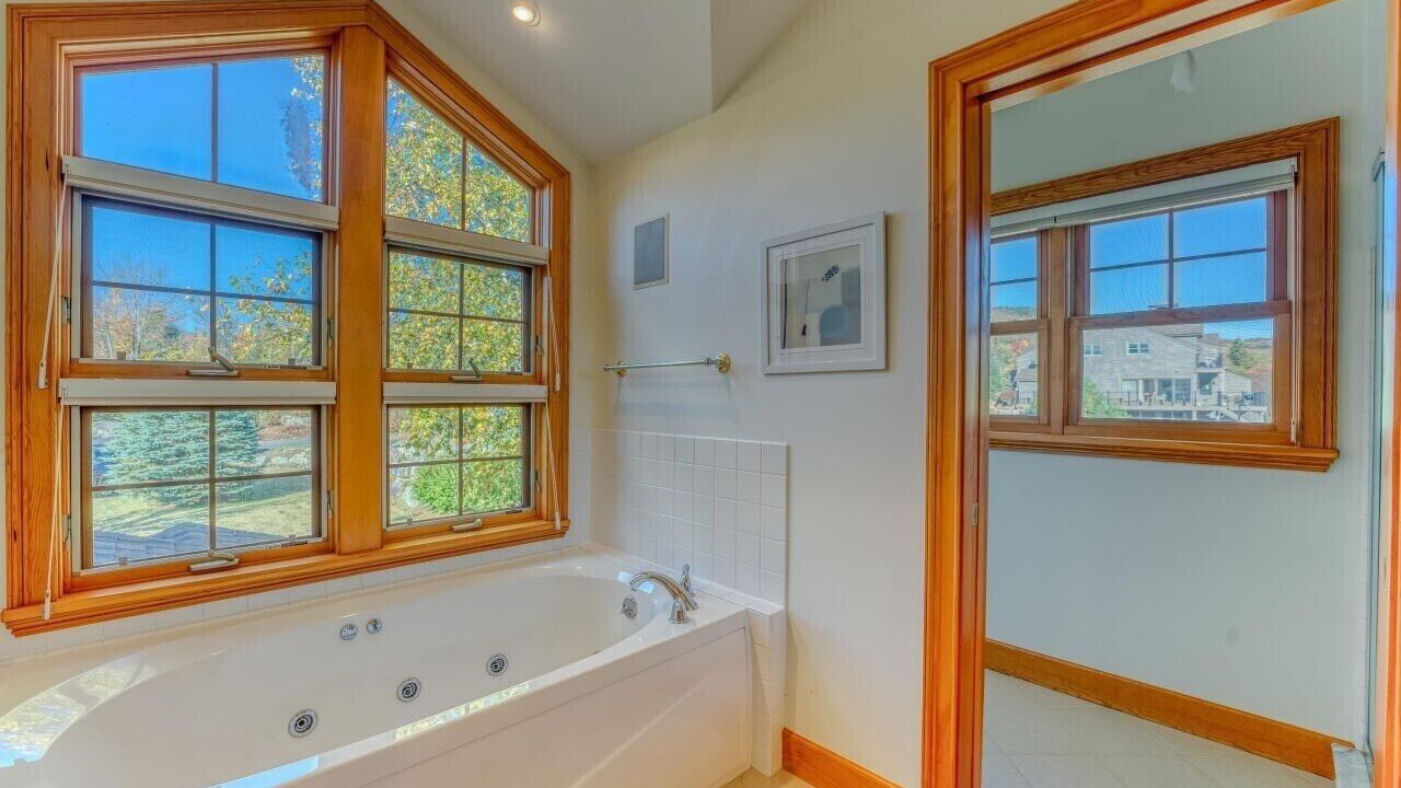 Photo of Bathroom in Carroll