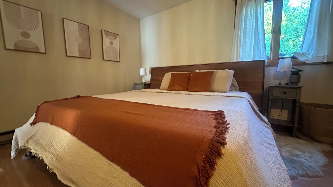 Photo of Bedroom in Sherwood Forest