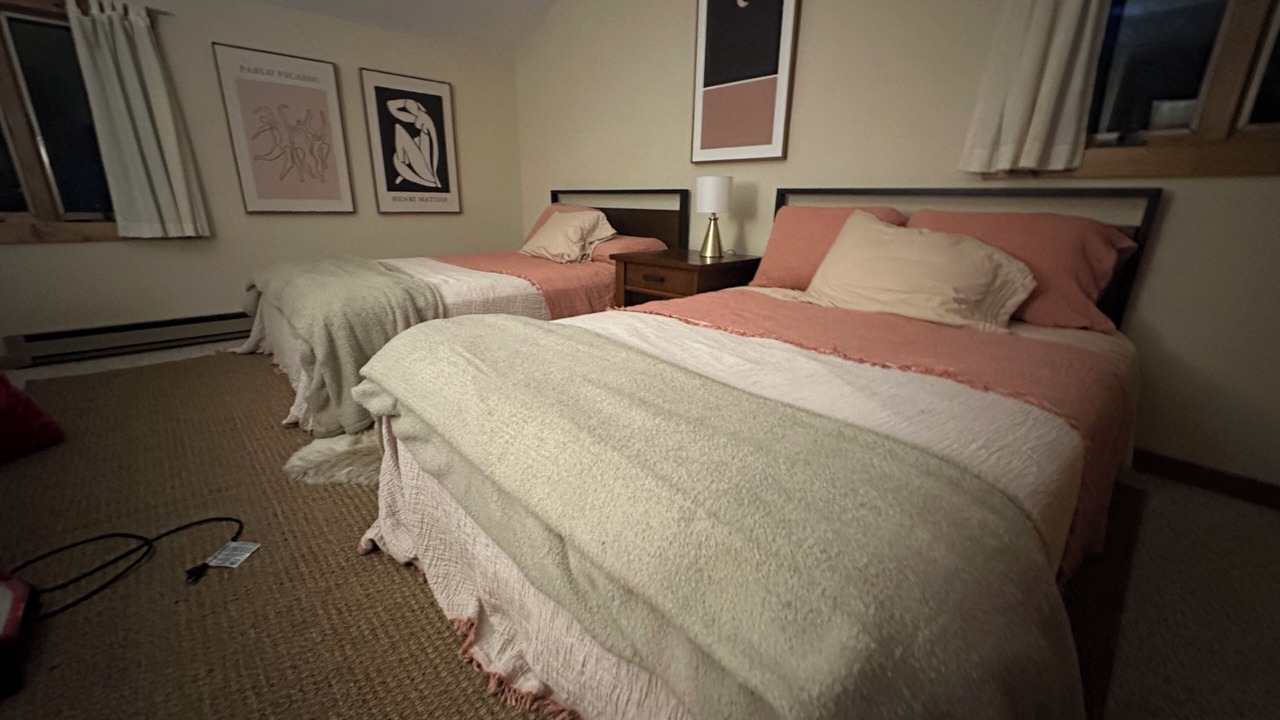Photo of Bedroom in Sherwood Forest