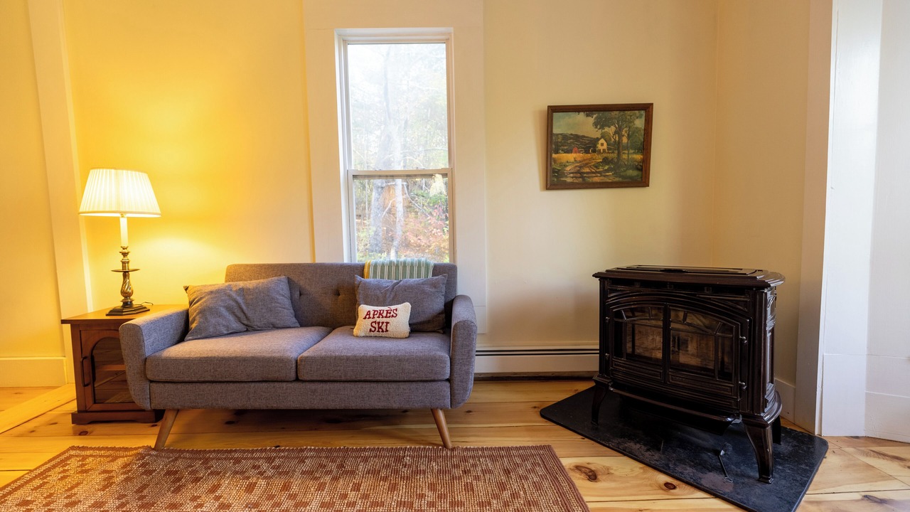 Photo of Livingroom in Campton