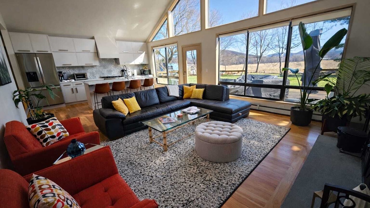 Photo of Livingroom in Town of Copake