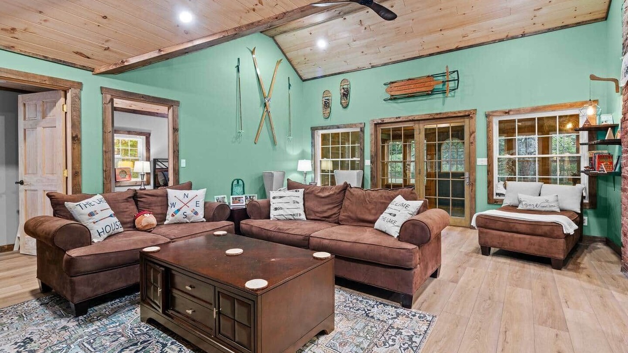 Photo of Livingroom in Forestport