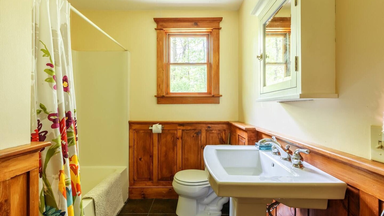 Photo of Bathroom in North Egremont