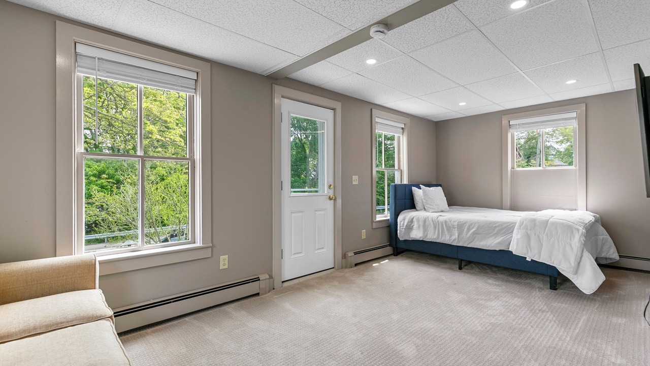 Photo of Bedroom in Mystic