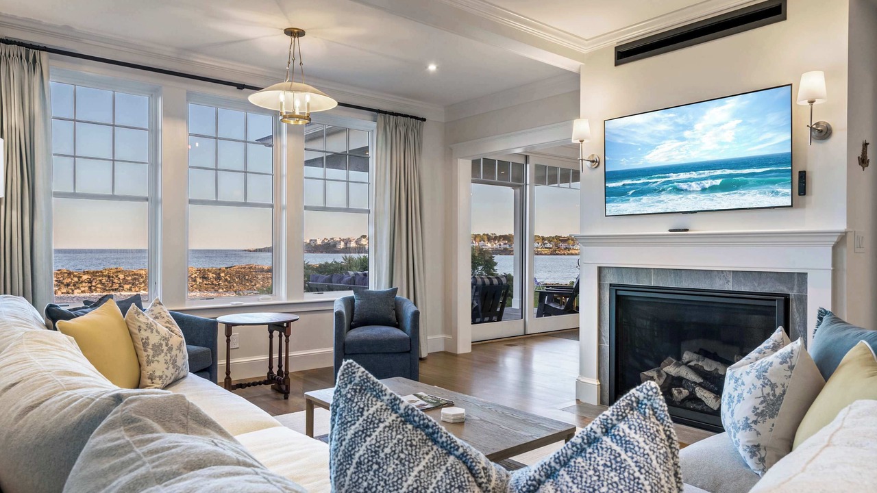 Photo of Livingroom in York Beach