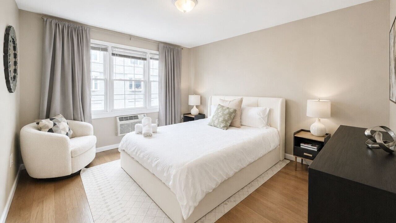 Photo of Bedroom in West New Haven
