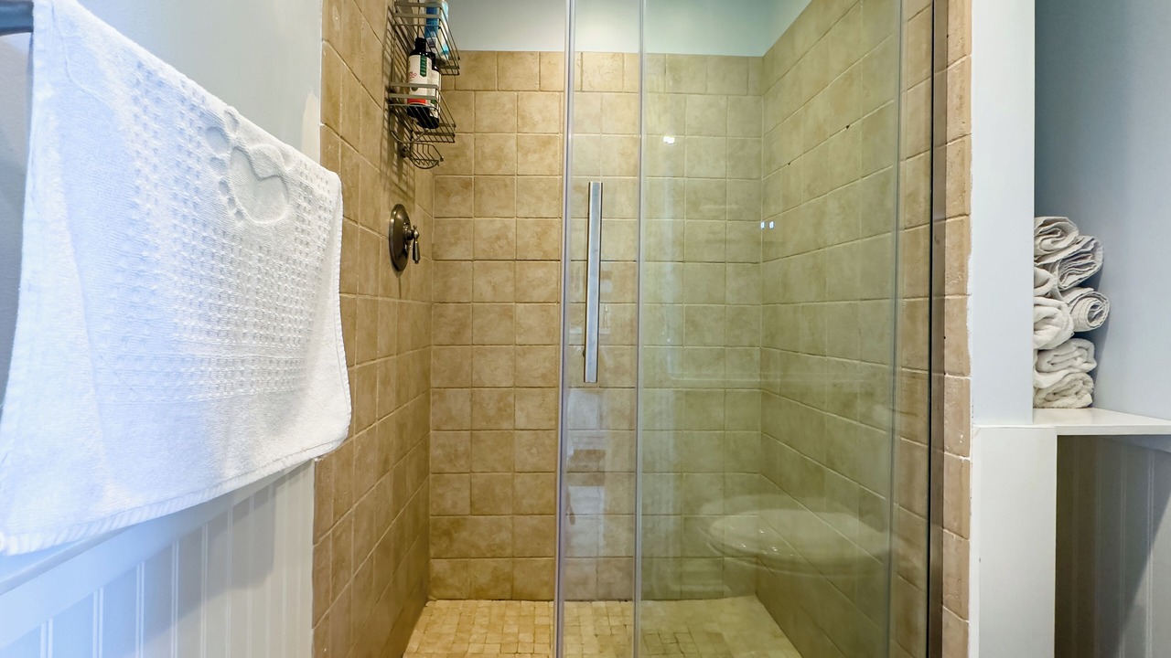 Photo of Bathroom in Minot